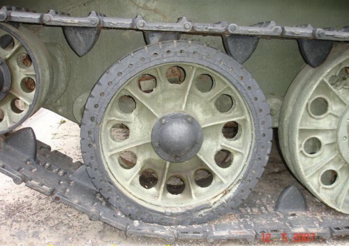 Советский средний танк Т-34/76 (81 работ)