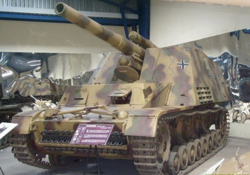 Немецкая САУ Jagdpanzer Hummel (48 фото)