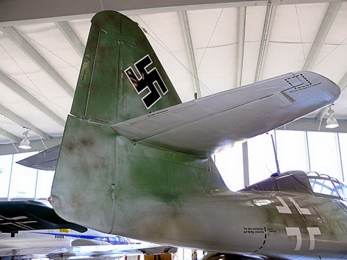 Немецкий реактивный истребитель Messerschmitt Me 262B (110 фото)