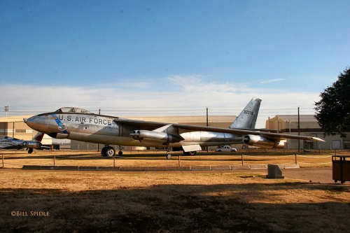 Американский стратегический бомбардировщик Boeing B-47E Stratojet (56 фото)