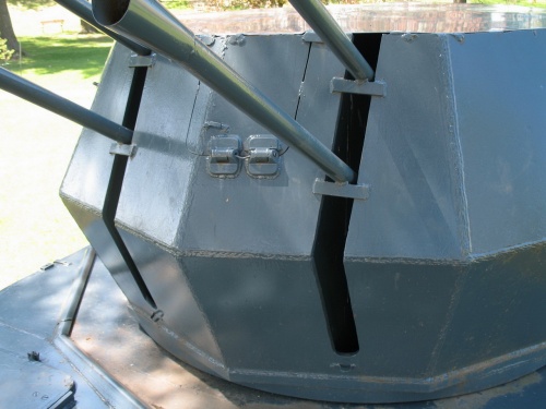 Немецкая ЗСУ Flakpanzerkampfwagen IV (2 cm Flak 38-Vierling) (70 фото)