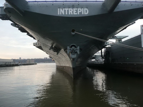 Американский авианосец USS Intrepid CVA-11 (168 фото)