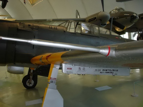 Японский истребитель Ki 100 IB (28 фото)