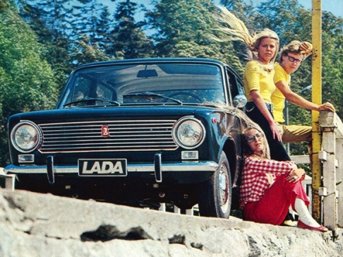 Реклама советских автомобилей ч.II (36 фото)