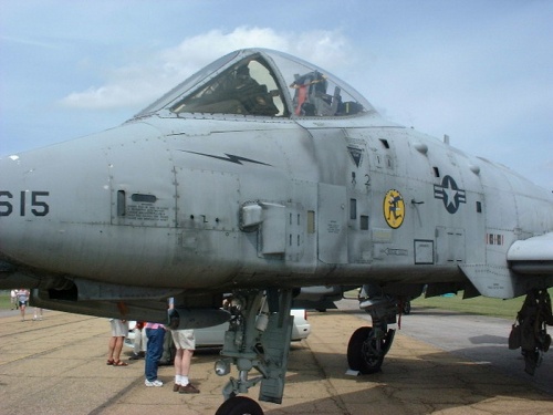 Фотообзор- американский штурмовик A-10 Thunderbolt II (49 фото)