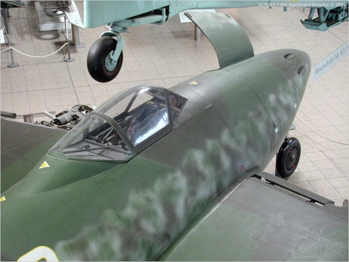 Немецкий истребитель Me262A 1a (42 фото)