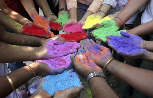 Фестиваль Красок Холи в Индии в 2009 году (Holi, Festival of Colours) (18 фото)
