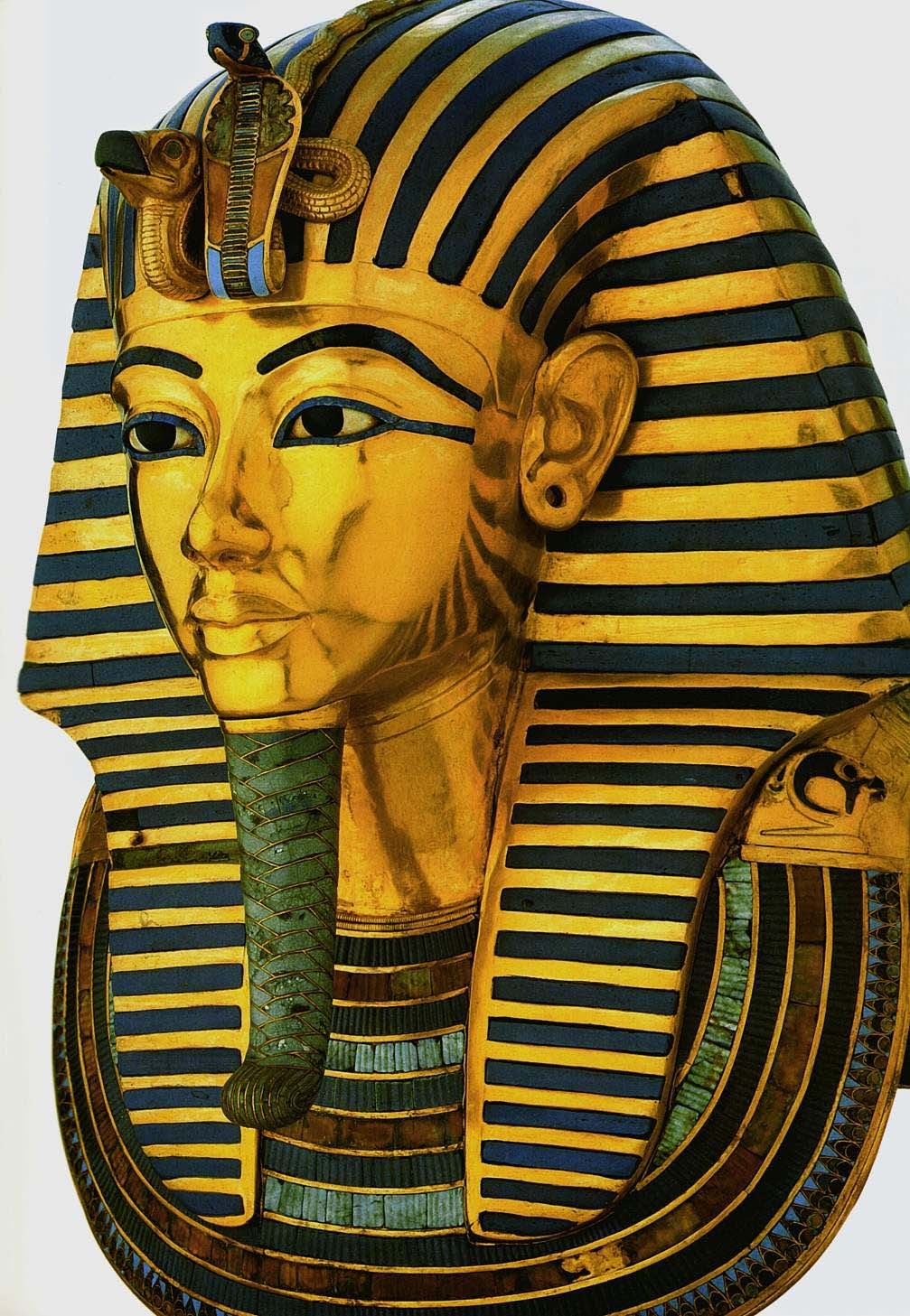 Египетский фараон тутанхамон. Древний Египет фараон тут. Фараон Тутанхамон маска. Древний Египет Тутанхамон маска. Погребальная маска фараона Тутанхамона древний Египет.