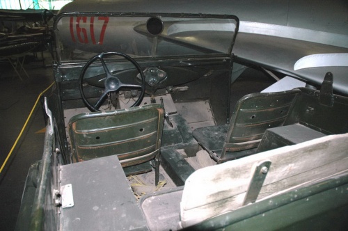 Советский автомобиль ГАЗ-67 (29 фото)