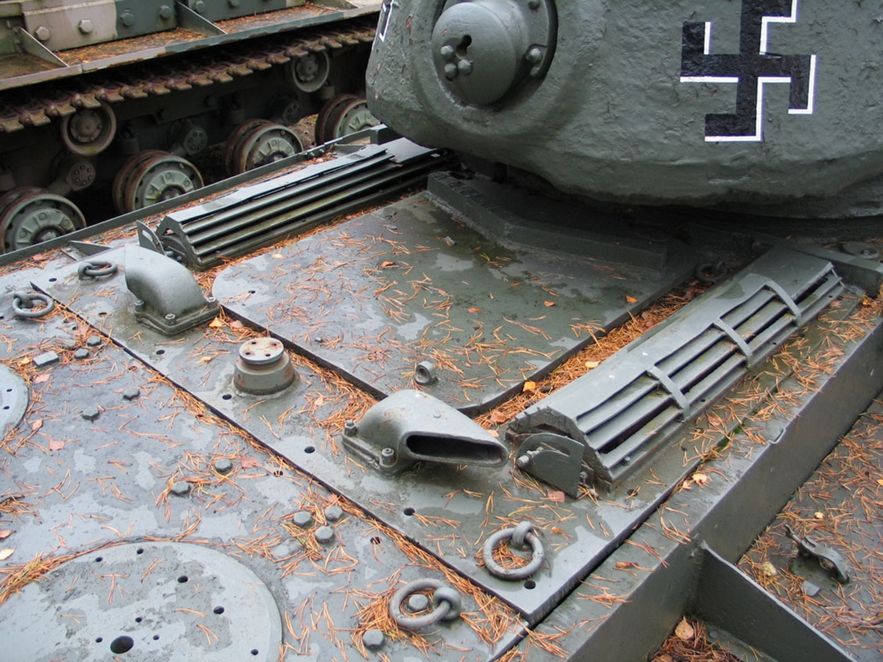 Кв-1 с литой башней 1942г