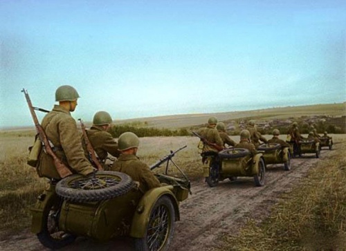 Цветные фотографии советских солдат во Второй Мировой (73 фото)