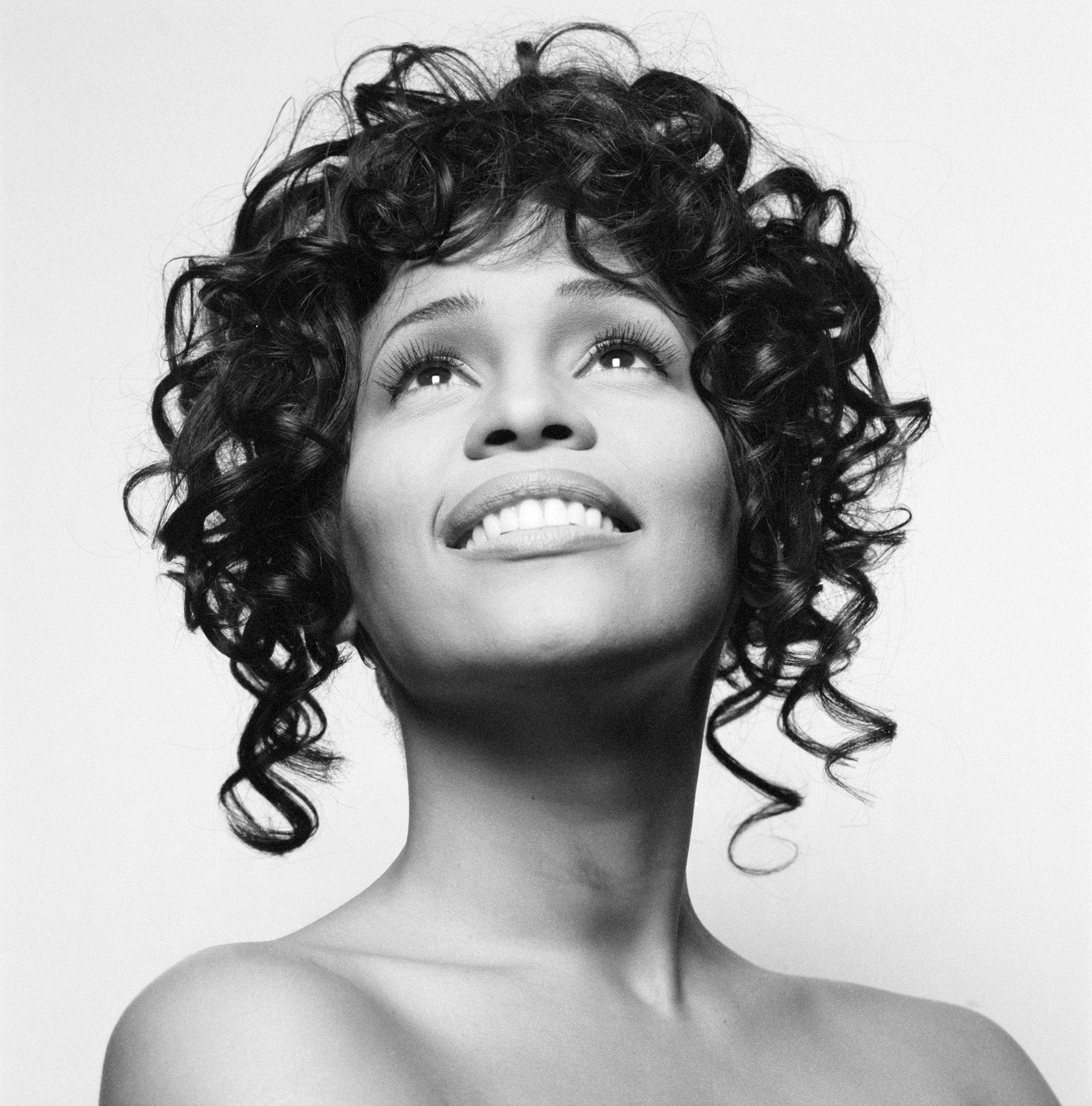 Дискография певицы. Whitney Houston(). Певица Уитни Хьюстон. Whitney Houston фото. Уитни Хьюстон фотосессия.