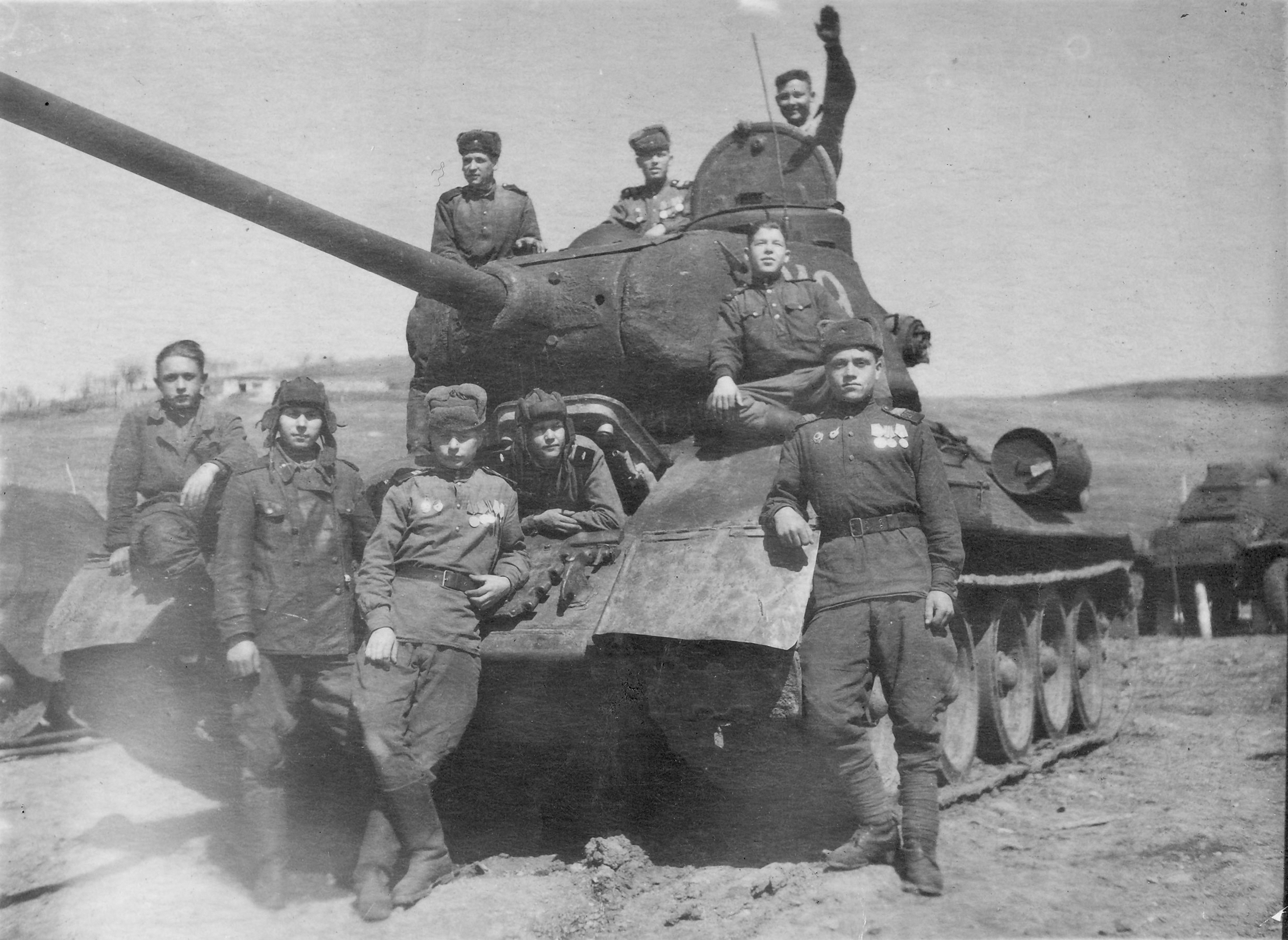 Бронь в годы великой отечественной войны. 2 Й Гвардейский механизированный корпус. Экипаж танка т-34 85.