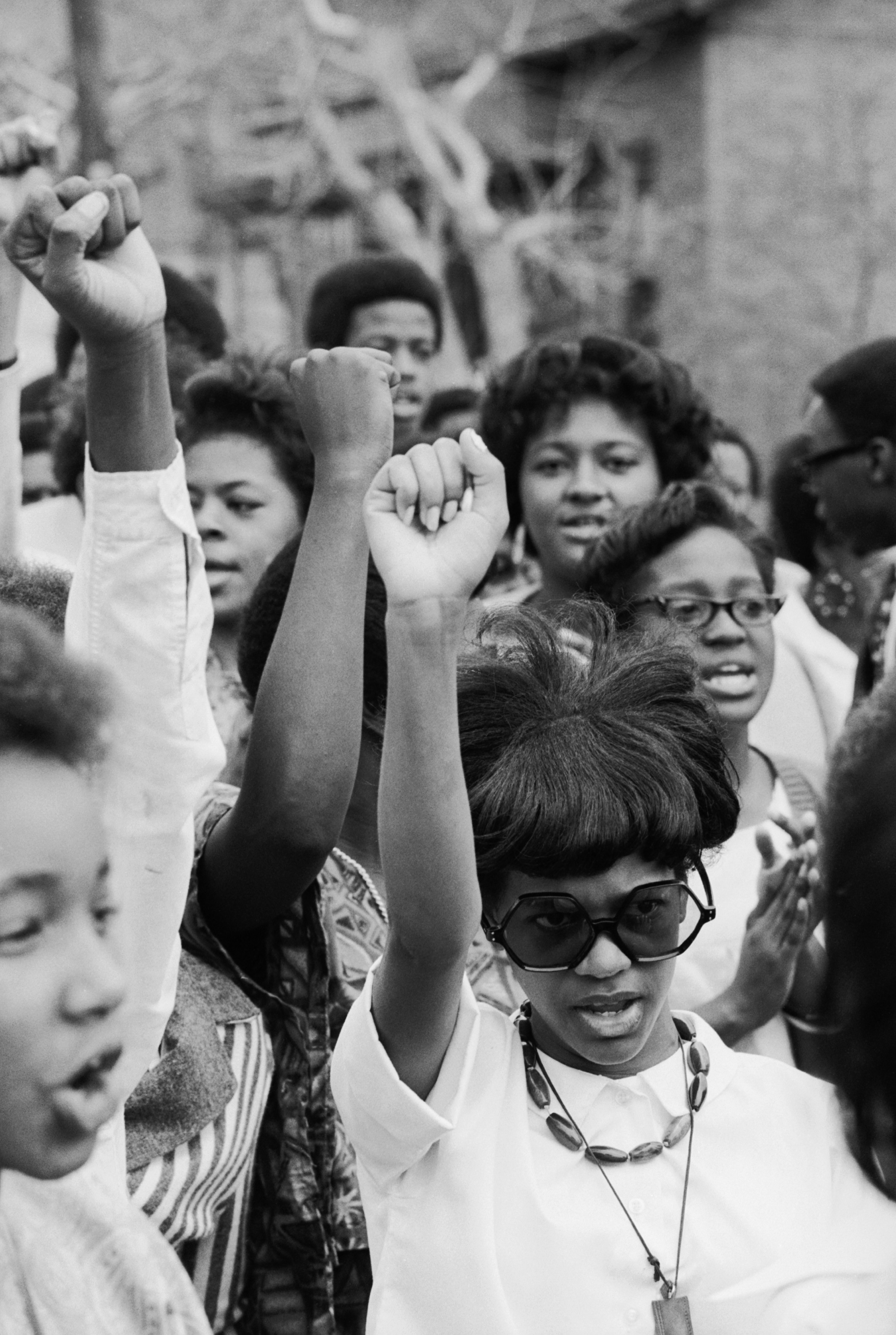 Движение чернокожих. Американские феминистки 20 века. Феминизм чернокожих.