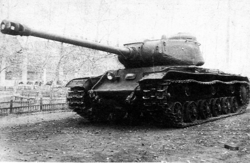 Советский тяжёлый танк ИС-2 (51 фото)